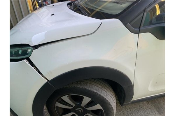 Recambio de aleta delantero izquierda para citroen c3 1.2 feel referencia OEM IAM 9812869080  