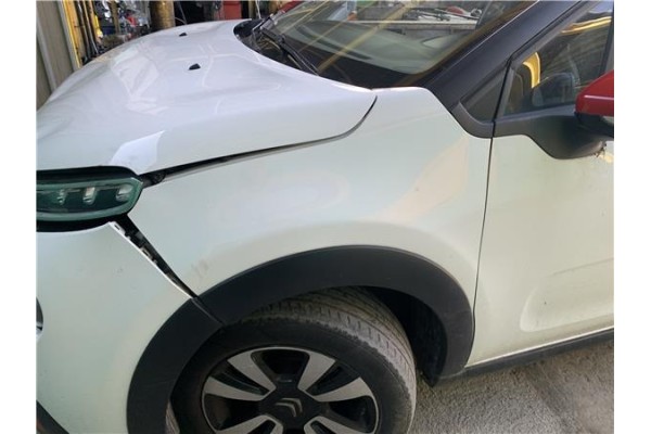 Recambio de aleta delantero izquierda para citroen c3 1.2 feel referencia OEM IAM 9812869080  