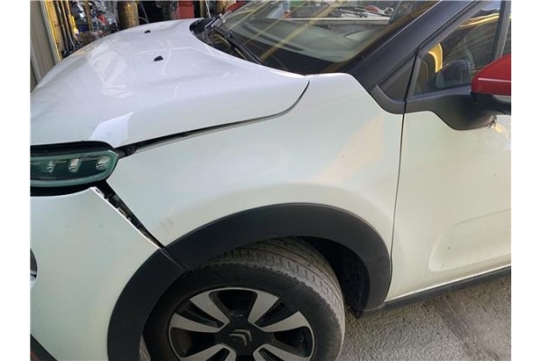 Recambio de aleta delantero izquierda para citroen c3 1.2 feel referencia OEM IAM 9812869080  