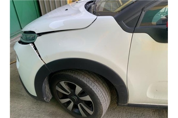 Recambio de aleta delantero izquierda para citroen c3 1.2 feel referencia OEM IAM 9812869080  