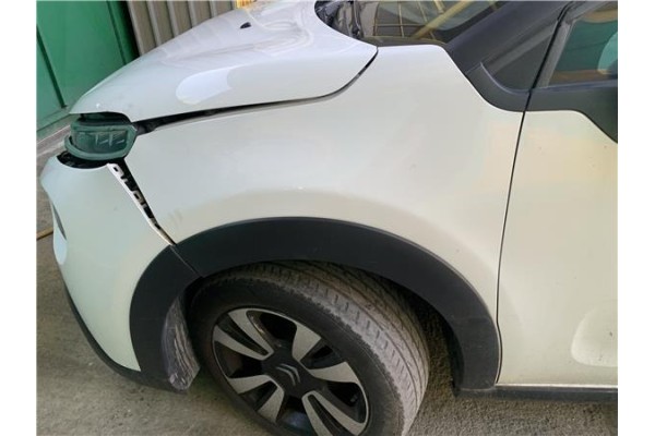 Recambio de aleta delantero izquierda para citroen c3 1.2 feel referencia OEM IAM 9812869080  