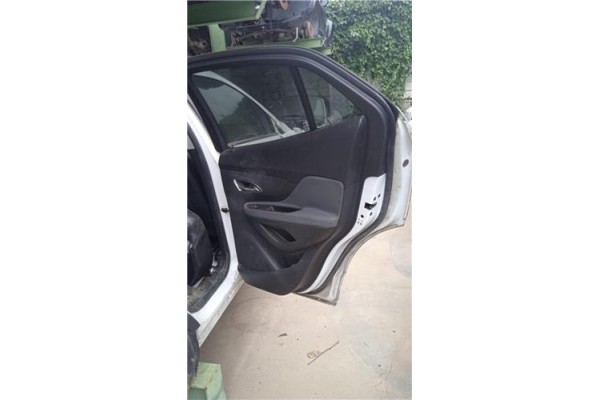Recambio de puerta trasero derecha para opel mokka 1.7 excellence referencia OEM IAM   