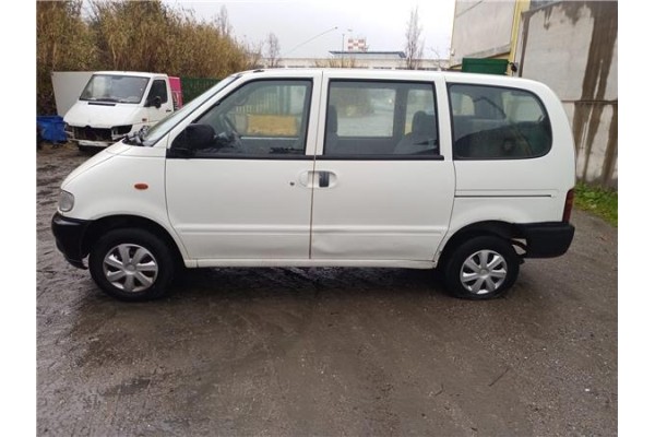 nissan serena (c23m) del año 2003