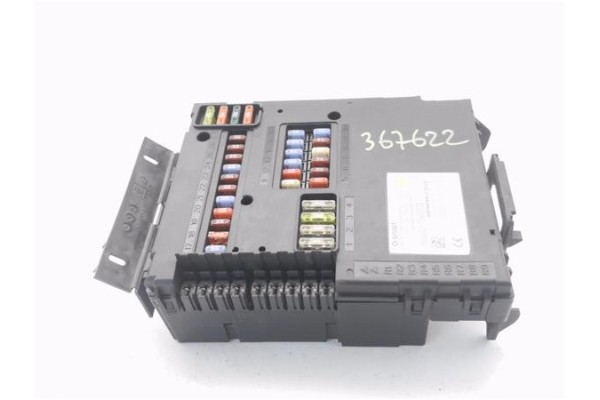 Recambio de caja fusibles/rele para smart fortwo coupe 1.0 fortwo coupe (52kw) referencia OEM IAM A4515450401 5WK45148AD 