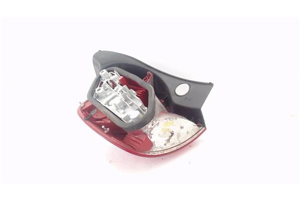 Recambio de piloto trasero derecho para renault modus i 1.5 dci (fp0f, jp0f) referencia OEM IAM 62457 8200538785 