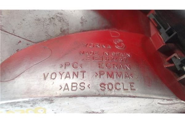 Recambio de piloto trasero derecho para renault modus i 1.5 dci (fp0f, jp0f) referencia OEM IAM 62457 8200538785 
