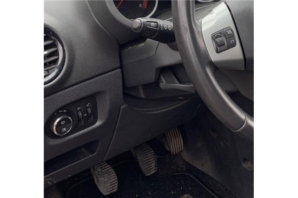 Recambio de columna direccion para opel corsa d 1.3 cdti referencia OEM IAM 93168755  