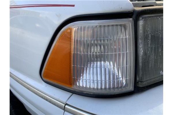 Recambio de intermitente delantero dcho para chrysler le baron 3.0 i v6 referencia OEM IAM 3C3XA563XL6G72143CV104KW  