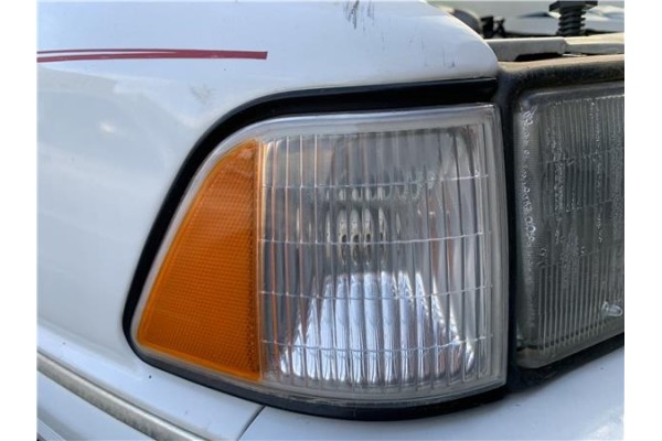 Recambio de intermitente delantero dcho para chrysler le baron 3.0 i v6 referencia OEM IAM 3C3XA563XL6G72143CV104KW  