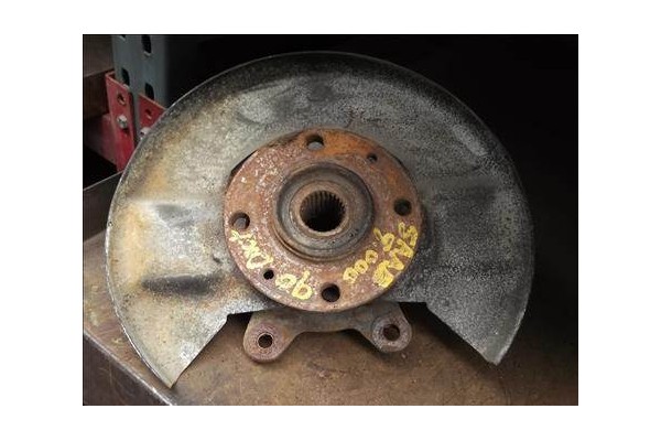 Recambio de mangueta delantero derecha para saab 9000 / 9000 cs 2.0 -16 referencia OEM IAM   