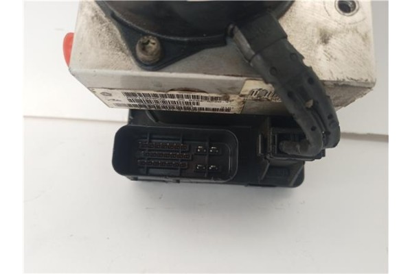 Recambio de nucleo abs para jeep grand cherokee (wj/wg) 3.1 td limited referencia OEM IAM P52128205AF 10051181861 25020402084 