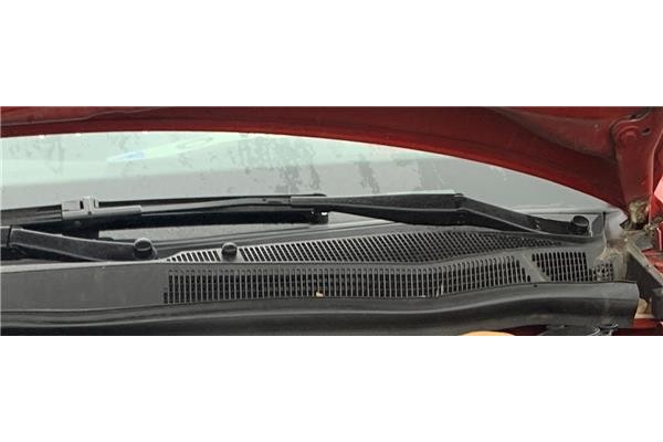 Recambio de brazo limpiaparabrisas delantero izquierdo para opel astra h gtc 1.7 cdti referencia OEM IAM 93178941  