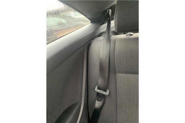 Recambio de cinturon seguridad trasero derecho para opel astra h gtc 1.7 cdti referencia OEM IAM 13253564  