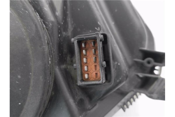 Recambio de faro delantero izquierdo para opel astra h berlina 1.4 referencia OEM IAM 24451032LH 1EG27037001 