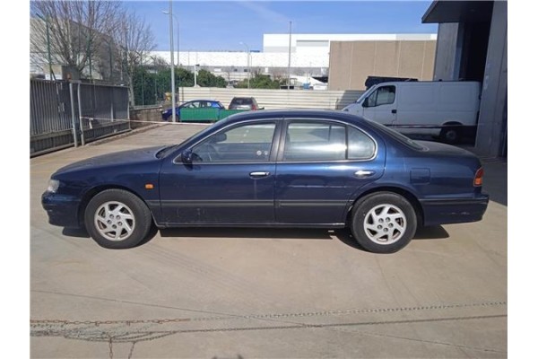 nissan maxima qx (a32) del año 1995