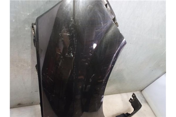 Recambio de aleta delantero derecha para renault scenic ii (jm) 1.9 confort authentique referencia OEM IAM 8200020569 7701474853