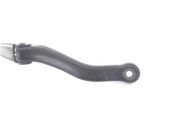 Recambio de brazo limpiaparabrisas delantero derecho para opel corsa d 1.2 referencia OEM IAM 13182326  