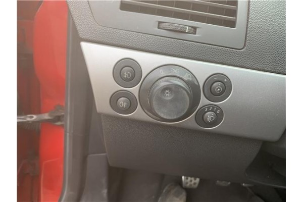 Recambio de mando de luces para opel astra h gtc 1.7 cdti referencia OEM IAM 13129254  