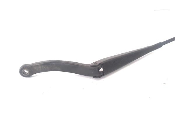Recambio de brazo limpiaparabrisas delantero izquierdo para opel corsa d 1.2 referencia OEM IAM 13182325  
