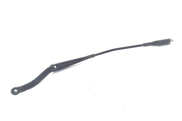 Recambio de brazo limpiaparabrisas delantero izquierdo para opel corsa d 1.2 referencia OEM IAM 13182325  