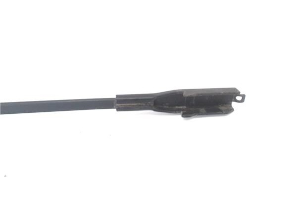 Recambio de brazo limpiaparabrisas delantero izquierdo para opel corsa d 1.2 referencia OEM IAM 13182325  