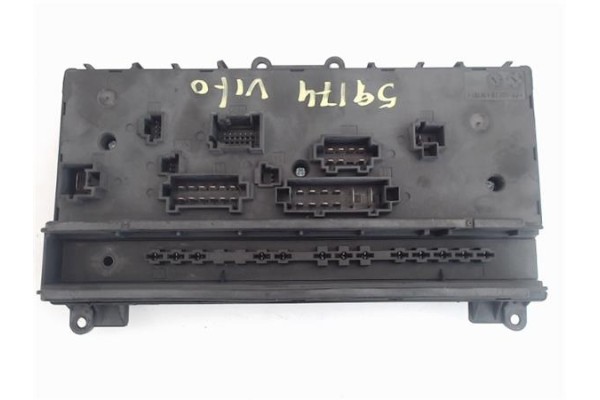 Recambio de caja fusibles/rele para mercedes-benz vito furgón (639) 2.1 111cdi referencia OEM IAM a6395450401  