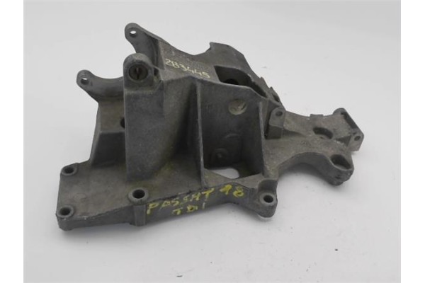 Recambio de soporte alternador para volkswagen passat berlina (3b2) 1.9 comfortline referencia OEM IAM 038903143M  