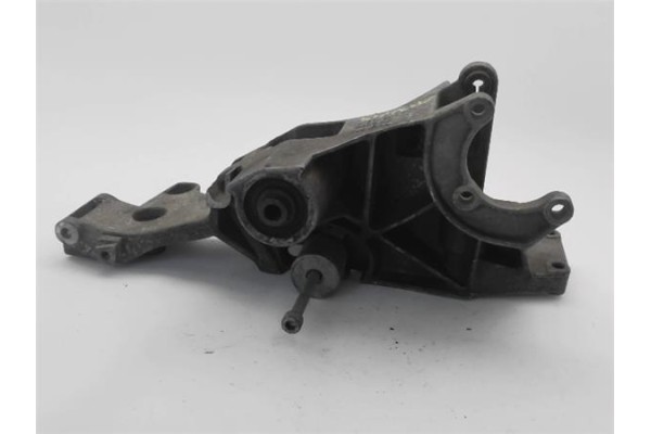 Recambio de soporte alternador para volkswagen passat berlina (3b2) 1.9 comfortline referencia OEM IAM 038903143M  