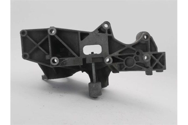 Recambio de soporte alternador para volkswagen passat berlina (3b2) 1.9 comfortline referencia OEM IAM 038903143M  