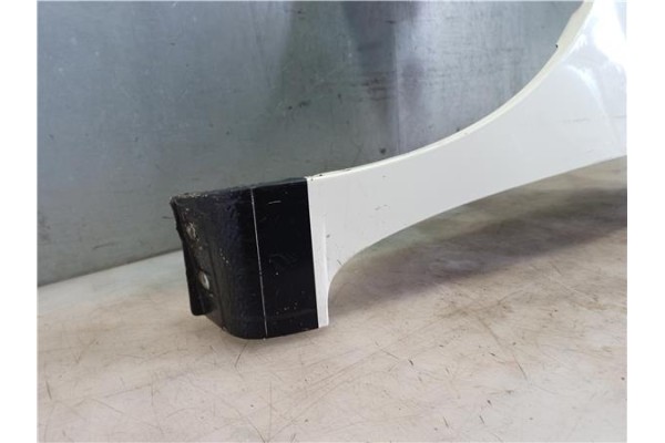 Recambio de aleta delantero izquierda para seat ibiza (6k1) referencia OEM IAM 6K0821021B  