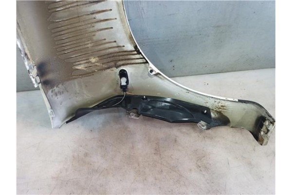 Recambio de aleta delantero izquierda para seat ibiza (6k1) referencia OEM IAM 6K0821021B  