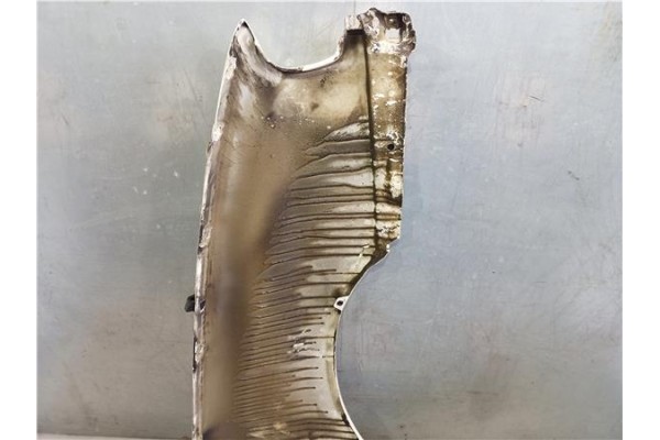 Recambio de aleta delantero izquierda para seat ibiza (6k1) referencia OEM IAM 6K0821021B  