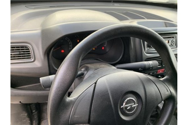 Recambio de volante para opel combo d 1.3 cargo l1h1 2,2t referencia OEM IAM 95510795  