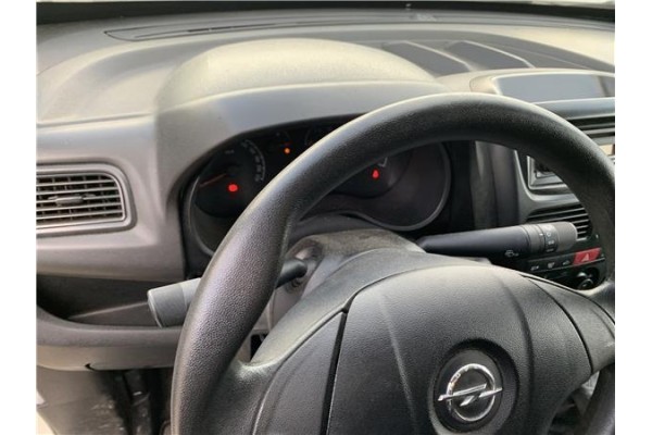 Recambio de volante para opel combo d 1.3 cargo l1h1 2,2t referencia OEM IAM 95510795  