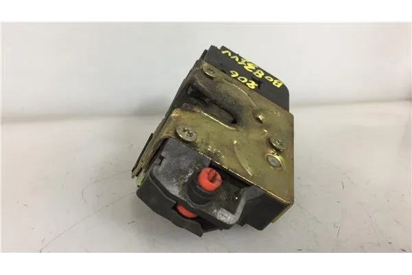 Recambio de cierre electromagnetico trasero derecho para peugeot 206 1.9 d referencia OEM IAM 913886  