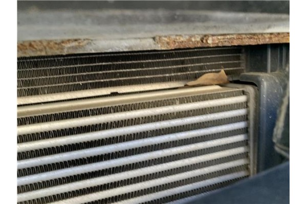 Recambio de radiador aire acondicionado para opel combo d 1.3 cargo l1h1 2,2t referencia OEM IAM 95515037  