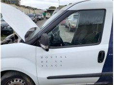 Recambio de puerta delantero izquierda para opel combo d 1.3 cargo l1h1 2,2t referencia OEM IAM 95519687  