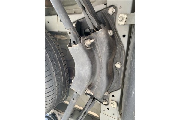 Recambio de puente trasero para opel combo d 1.3 cargo l1h1 2,2t referencia OEM IAM 95511703 95524691 