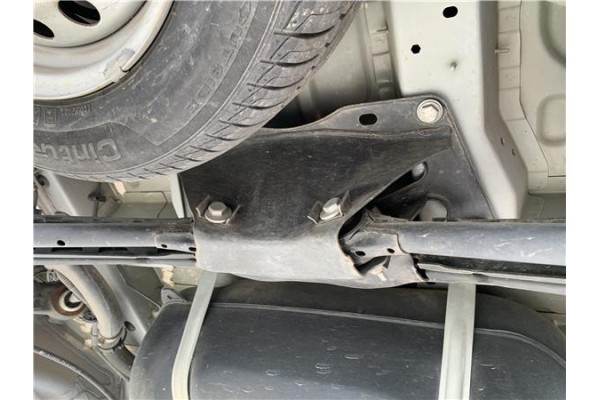 Recambio de puente trasero para opel combo d 1.3 cargo l1h1 2,2t referencia OEM IAM 95511703 95524691 