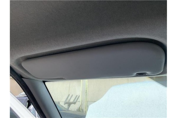 Recambio de parasol izquierdo para opel combo d 1.3 cargo l1h1 2,2t referencia OEM IAM 95531323  