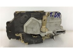 Recambio de cierre electromagnetico trasero derecho para peugeot 206 1.9 d referencia OEM IAM 913886  