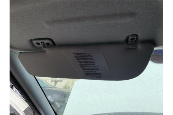Recambio de parasol izquierdo para opel combo d 1.3 cargo l1h1 2,2t referencia OEM IAM 95531323  