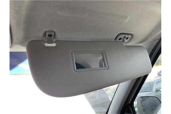 Recambio de parasol derecho para opel combo d 1.3 cargo l1h1 2,2t referencia OEM IAM 95511913  