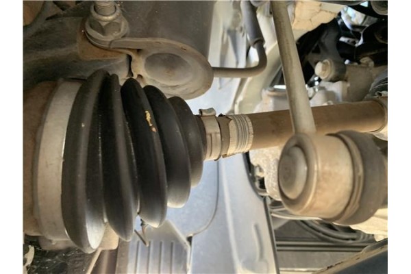 Recambio de palier delantero izquierdo para opel combo d 1.3 cargo l1h1 2,2t referencia OEM IAM 95516446  