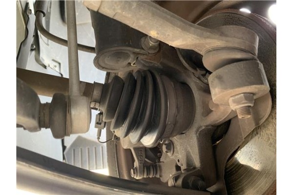 Recambio de palier delantero derecho para opel combo d 1.3 cargo l1h1 2,2t referencia OEM IAM 95516445  