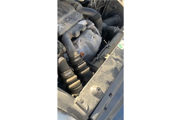 Recambio de intercooler para citroen xsara picasso 1.6 hdi referencia OEM IAM 384G5  
