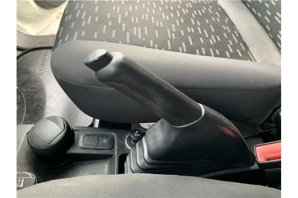 Recambio de palanca freno de mano para opel combo d 1.3 cargo l1h1 2,2t referencia OEM IAM 95523800  