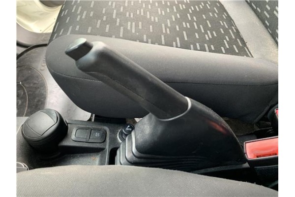 Recambio de palanca freno de mano para opel combo d 1.3 cargo l1h1 2,2t referencia OEM IAM 95523800  