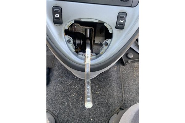 Recambio de palanca de cambio para citroen xsara picasso 1.6 hdi referencia OEM IAM 2400W4 2444P4 