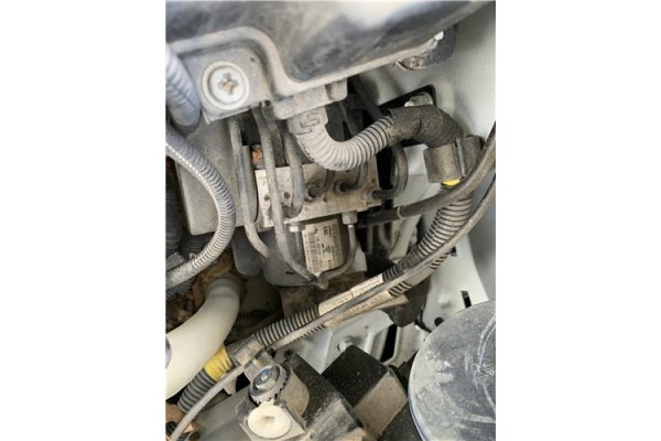 Recambio de nucleo abs para opel combo d 1.3 cargo l1h1 2,2t referencia OEM IAM 95525980  